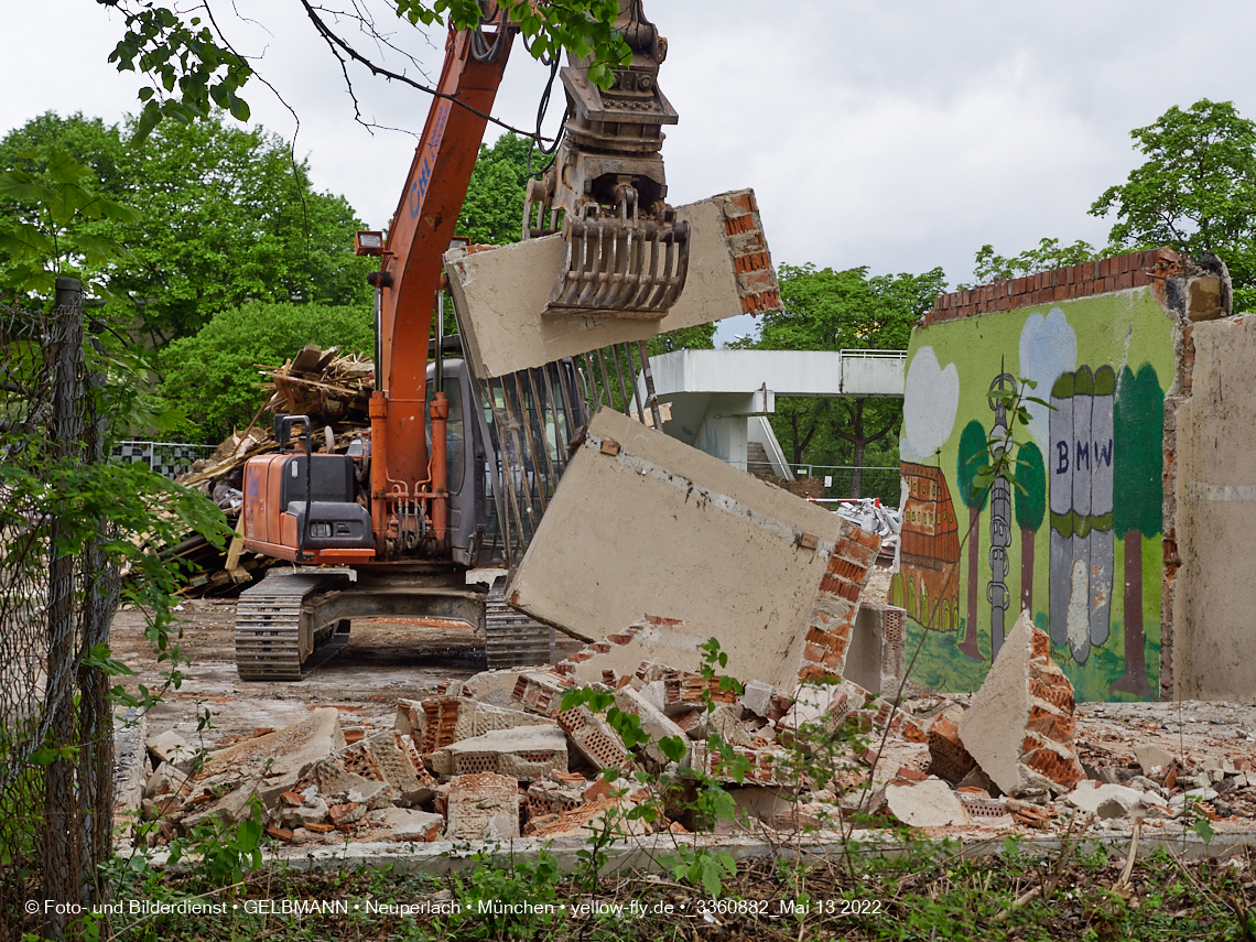 13.05.2022 - Baustelle am Haus für Kinder in Neuperlach